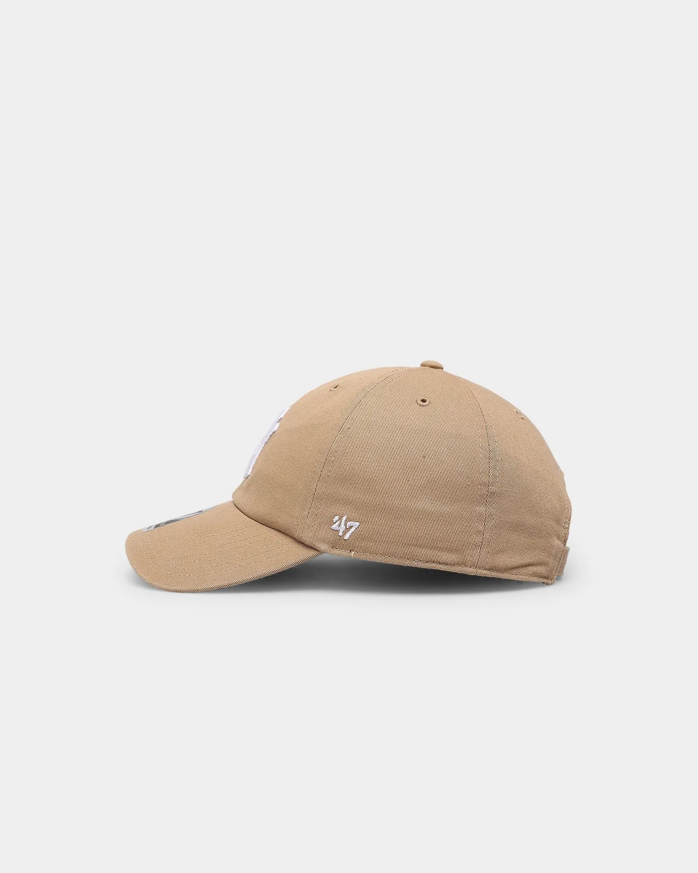 47 Brand New York Yankees 'Ballpark' '47 Clean Up Strapback Khaki