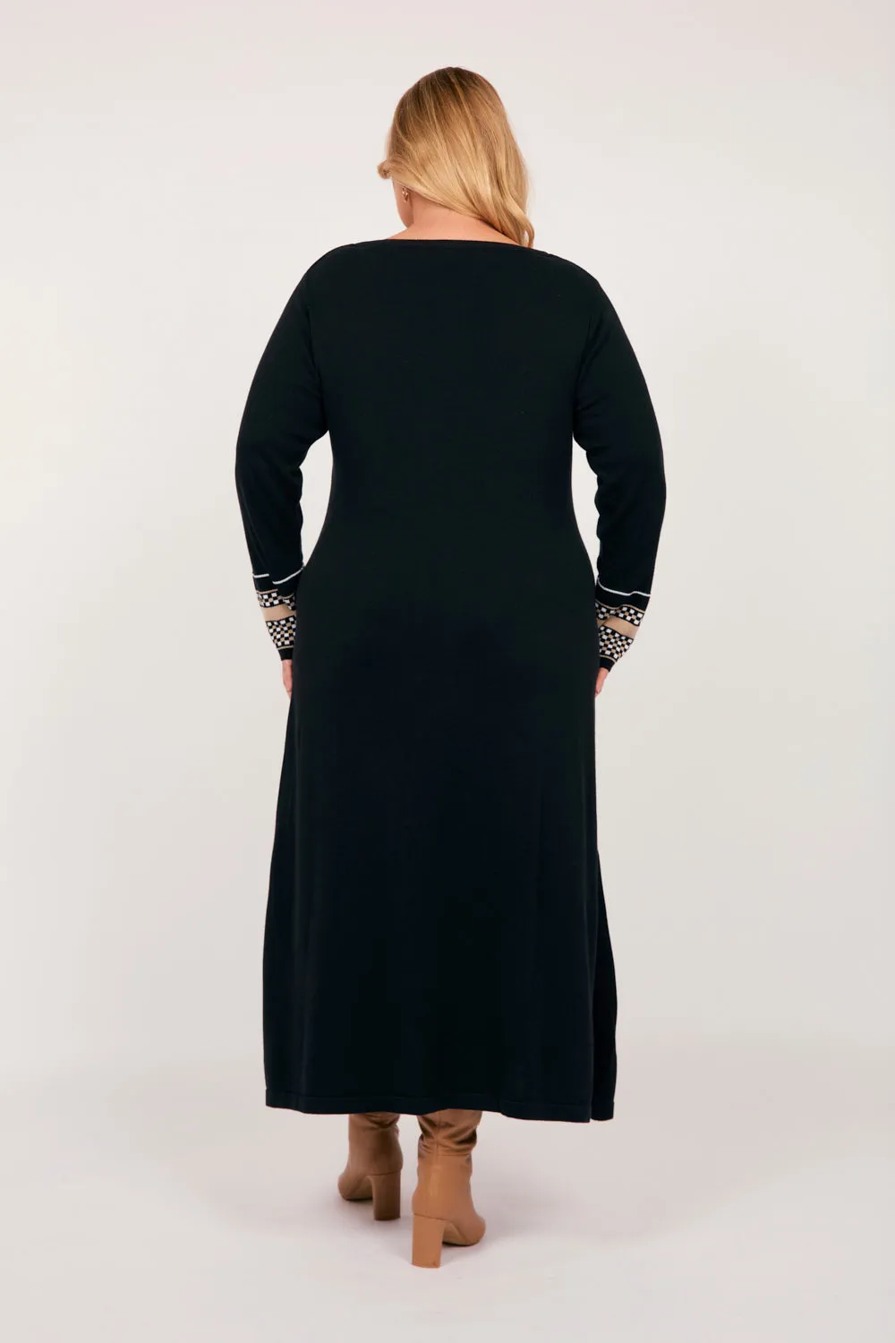 Binky Midi Dress in Black
