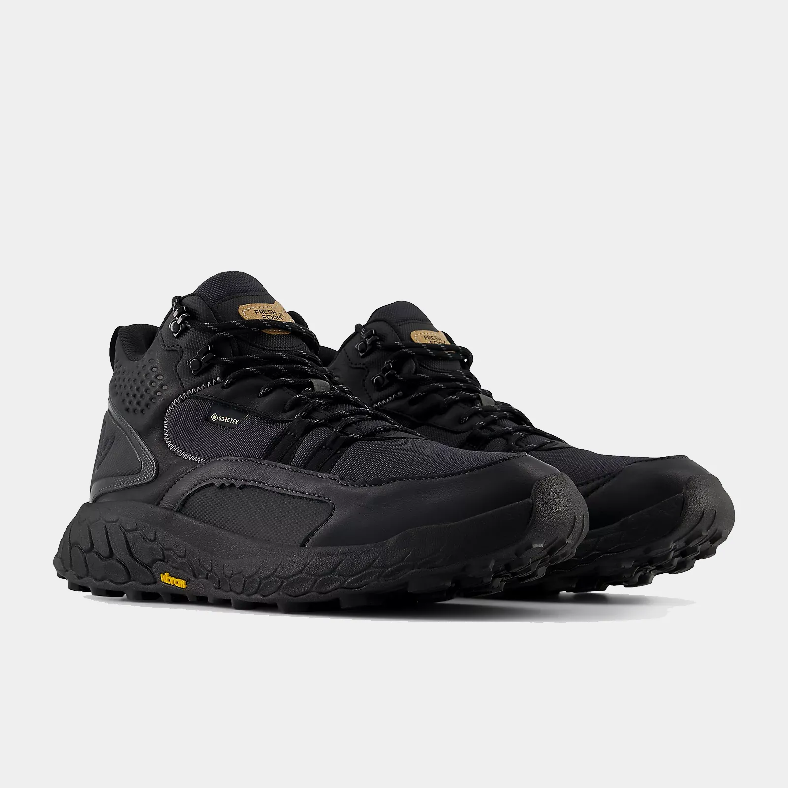 Foam X Hierro Mid GTX