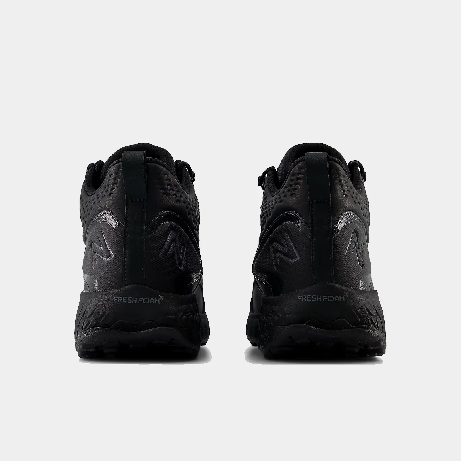 Foam X Hierro Mid GTX