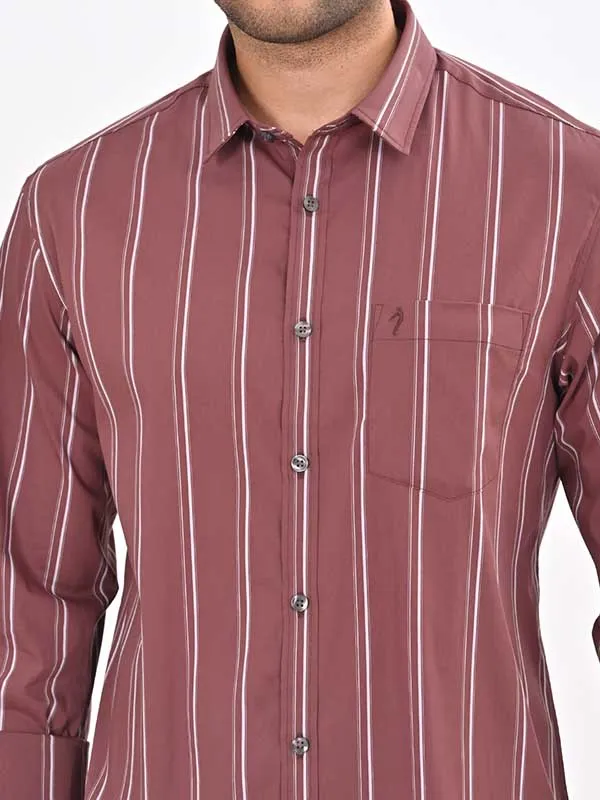 Men Striped Full Sleeve Cotton Blend Shirt