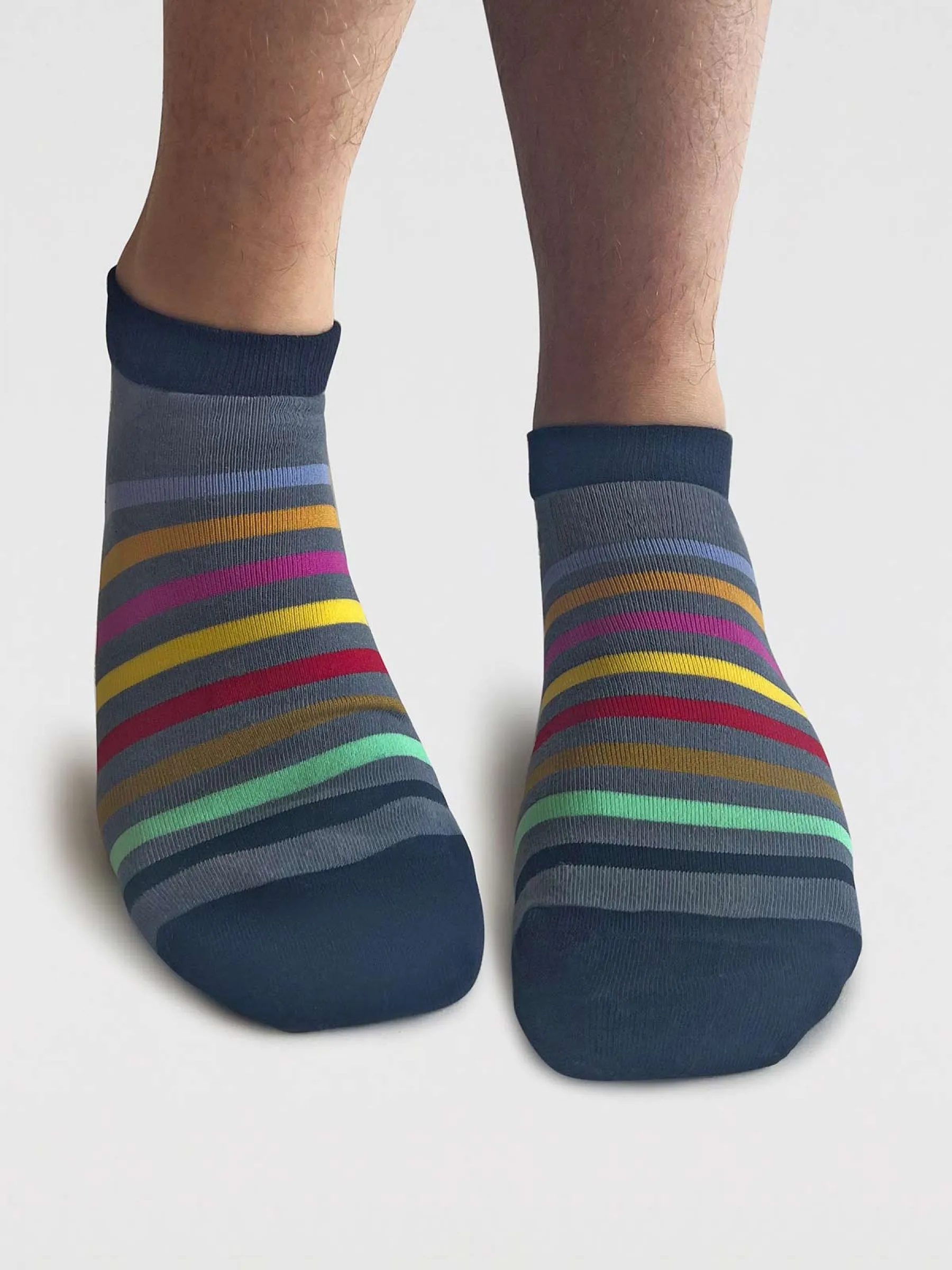 Mens Griffin Pattern Organic Cotton Trainer Socks - Storm Blue