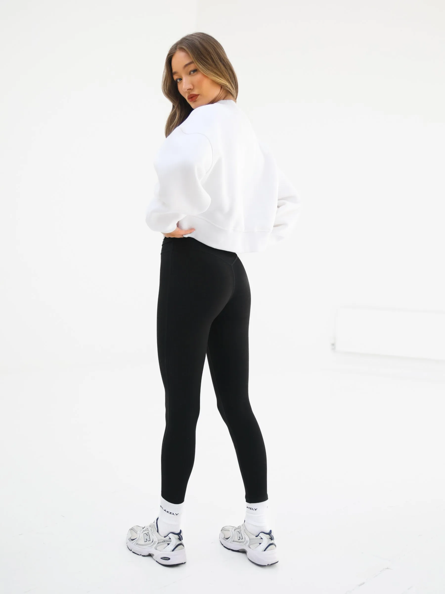 Off Duty Cropped Sweater - White