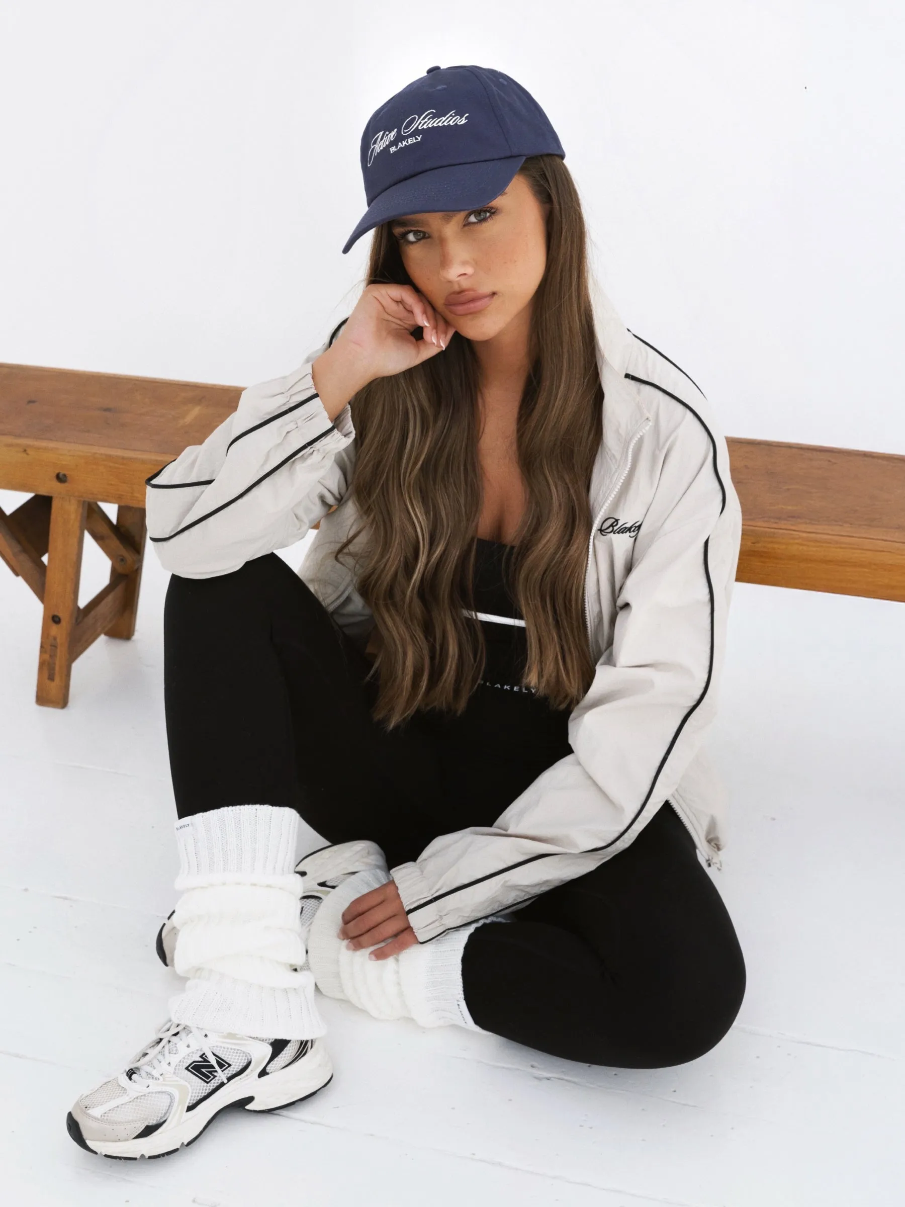 Off Duty Full Zip Jacket - Light Taupe