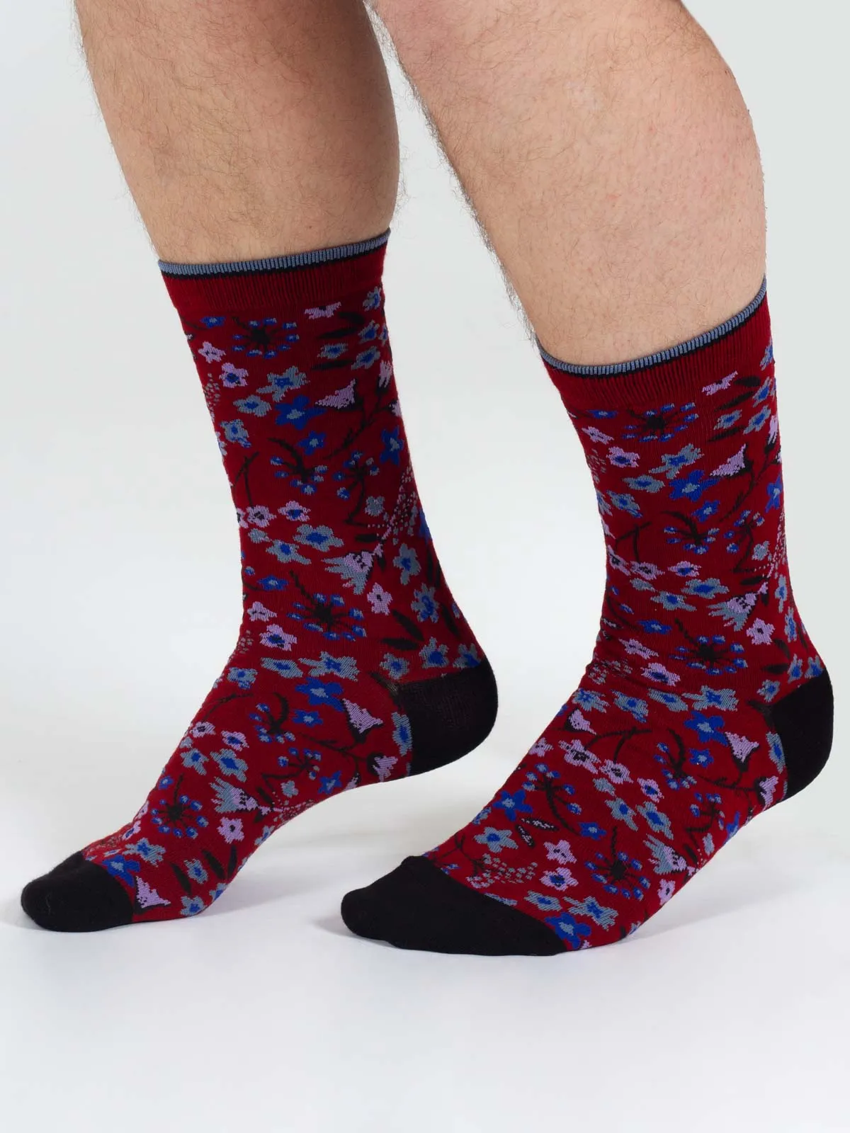 Scattered Flower Bamboo Crew Socks - Burgundy