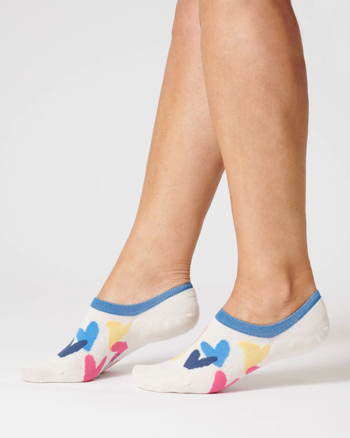 Womens Heart Bamboo No Show Socks - Stone White